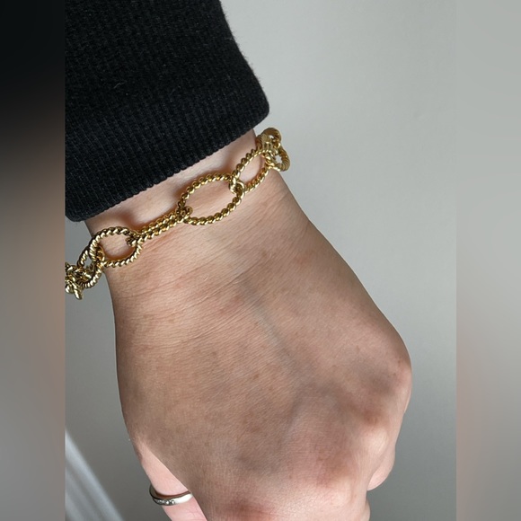 18kt Gold Tiffany & Co Bracelet - Picture 5 of 9